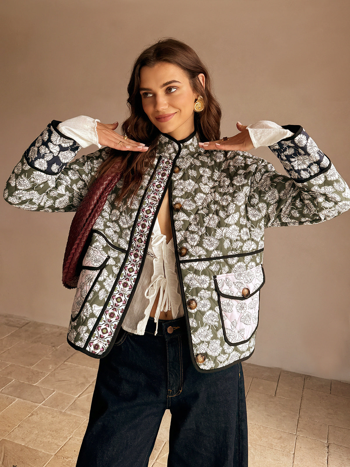 Amaya - Böhmische Steppjacke mit Pattentasche