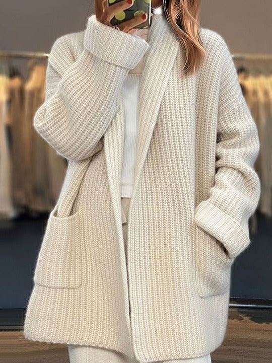 Comfortabel Strickjacke in Übergröße