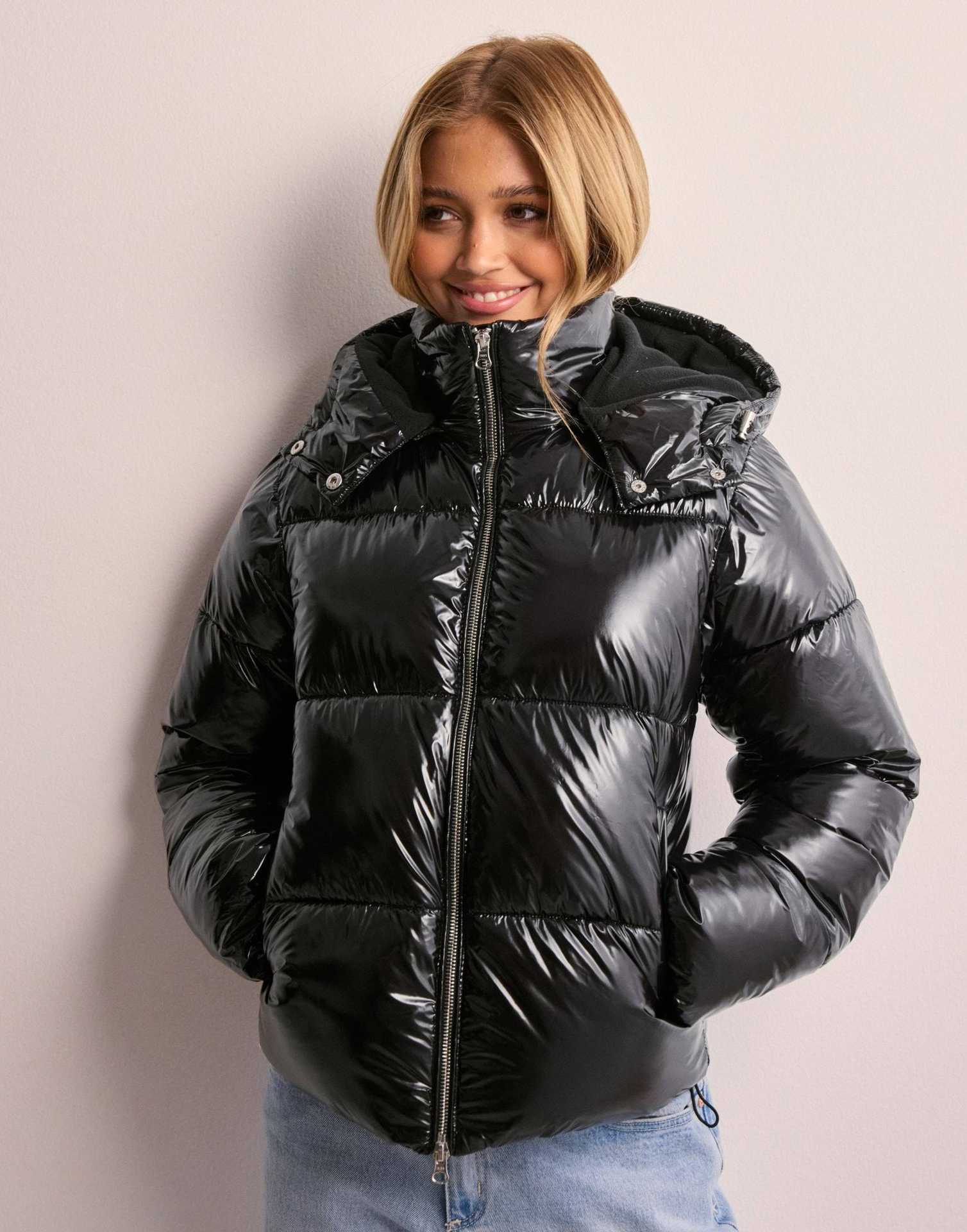 Damen Glänzende Steppjacke mit abnehmbarer Kapuze Fudus 0