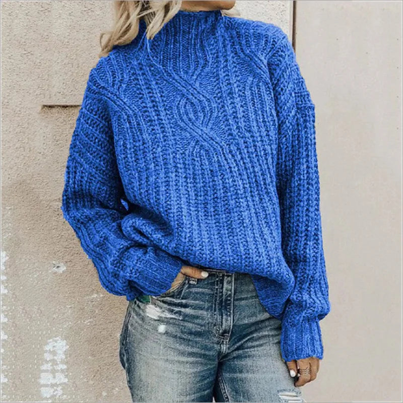 Damenstrickpullover mit stehendem Kragen und Zopfmuster
