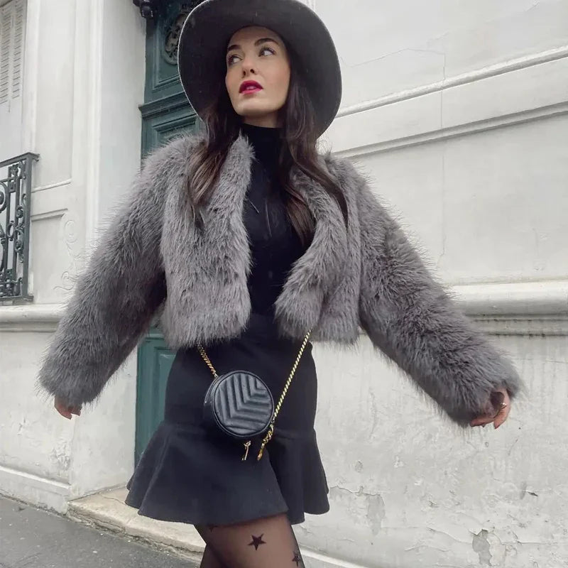 Remi - Eleganter Plüsch-Fut-Mantel