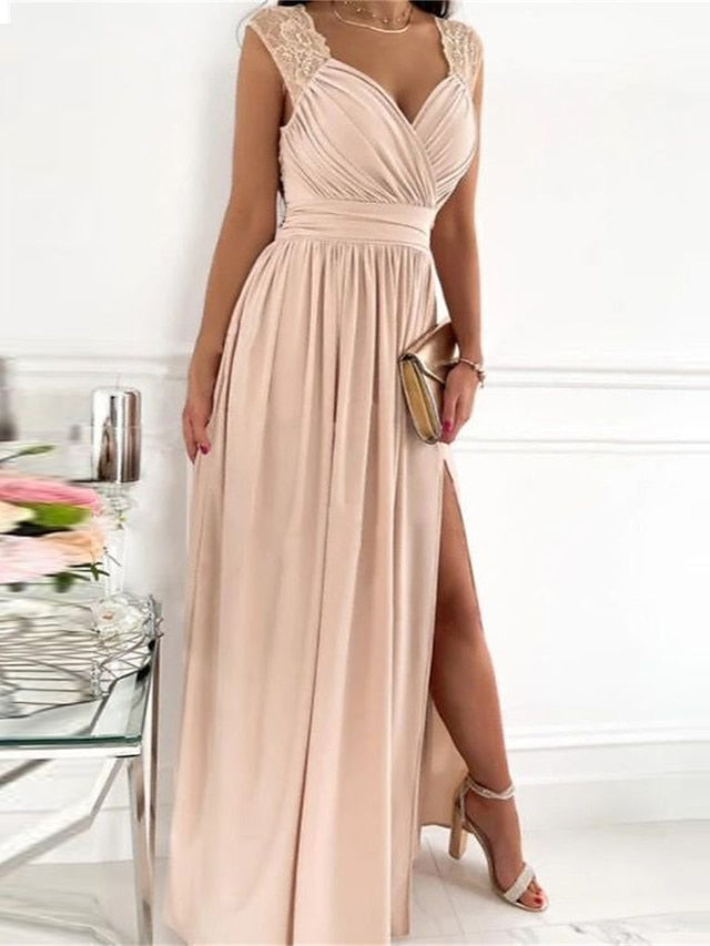 Exquisites Spitzenkleid