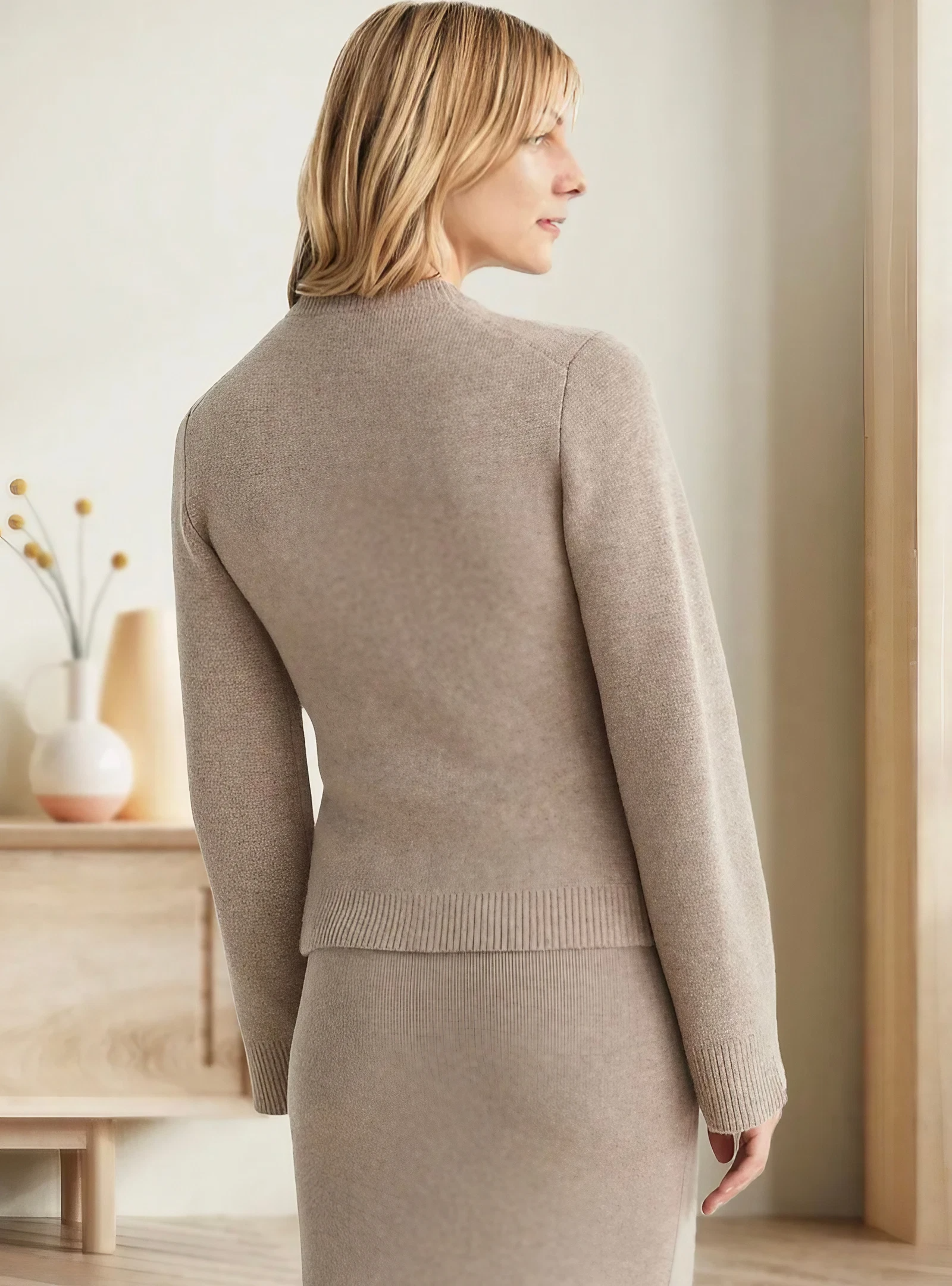 Paris - Elegante Strickjacke mit Knopfverschluss für Frauen