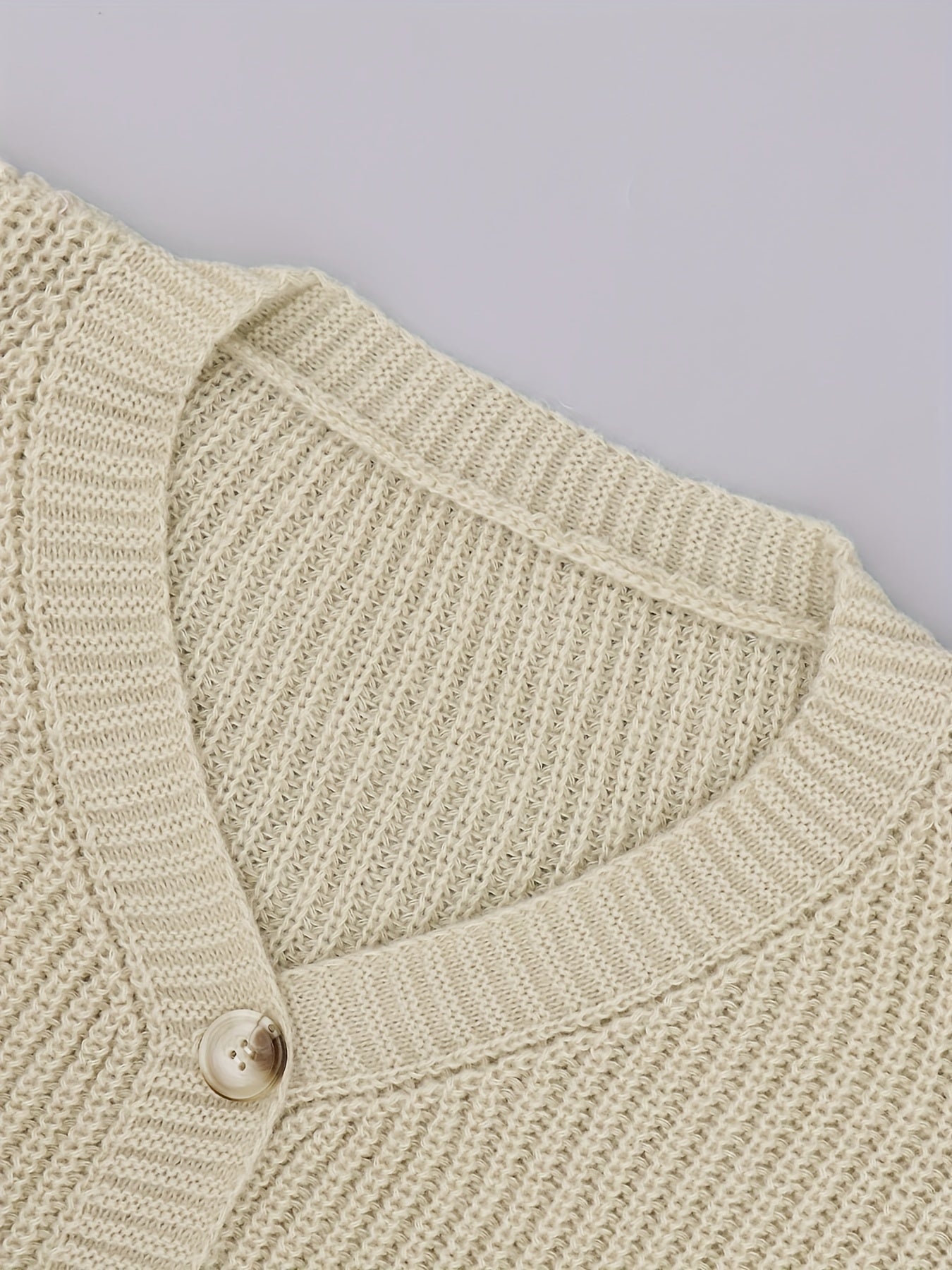Joyce - Schicke Damen Strickjacke mit Knöpfen