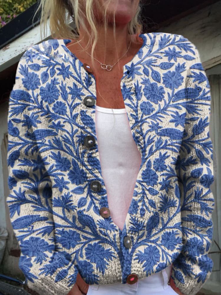 Indira - Strickjacke mit floralem Muster