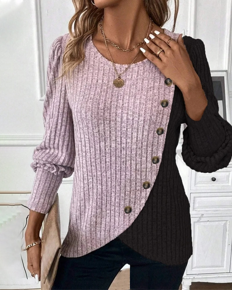 Eleganter Damenpullover mit Knöpfen