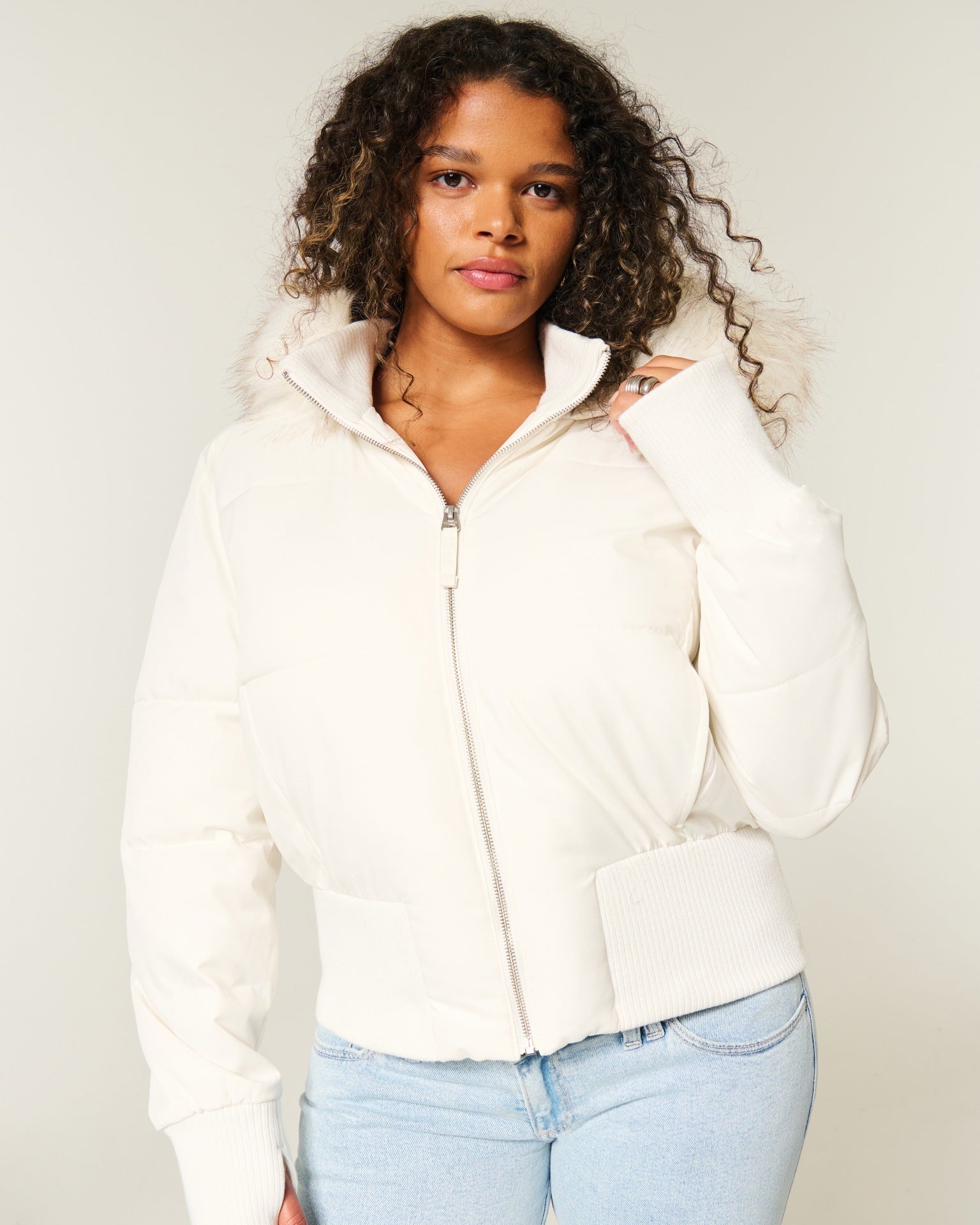 Damen Gestepptes Winterjacke mit abnehmbarer Kapuze und elastischen Bündchen Heidi-Mode 0