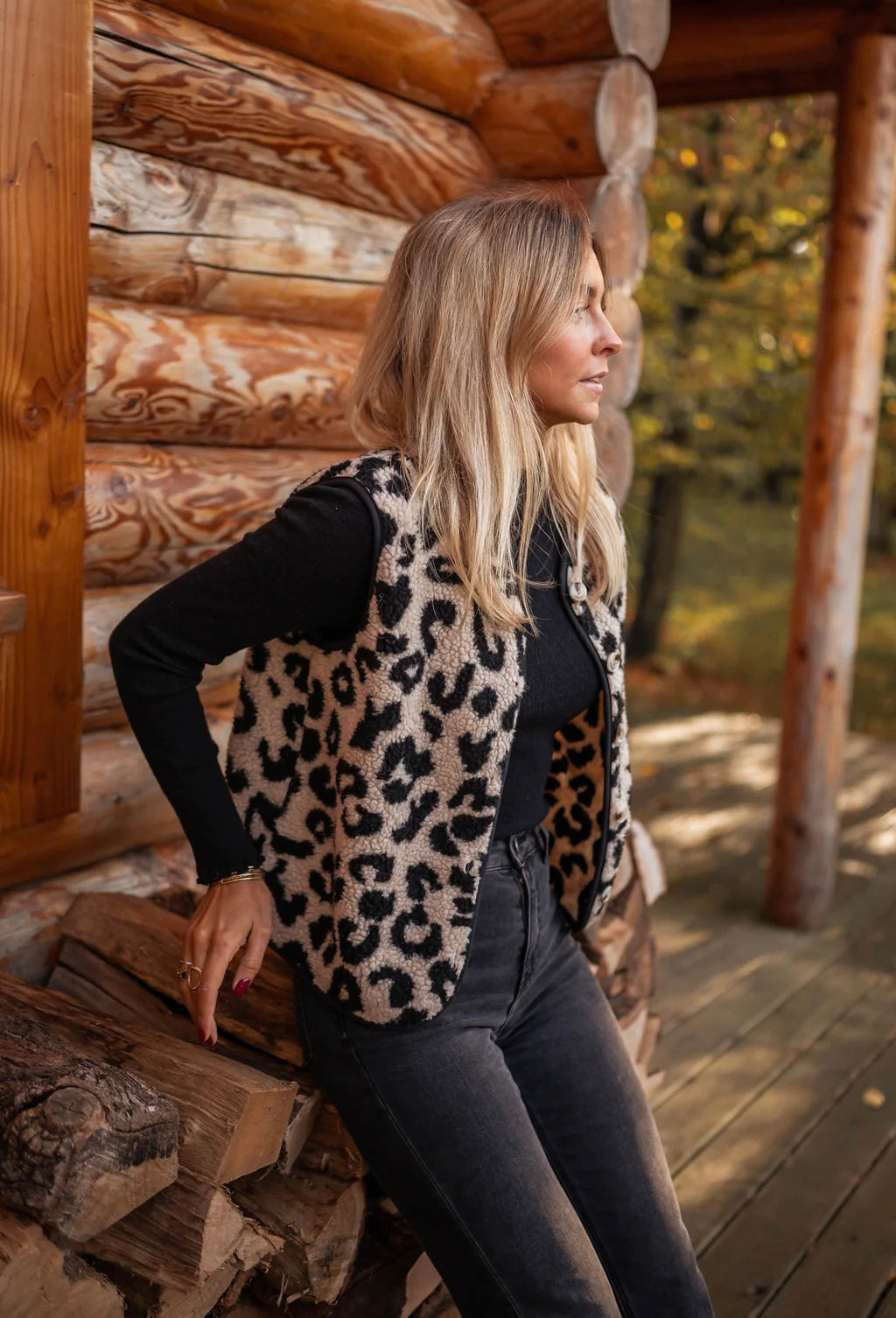 Damen Strickweste mit Leoparden-Print und Knopfverschluss 1