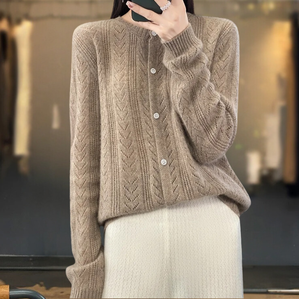 Modischer warmer Pullover für Frauen