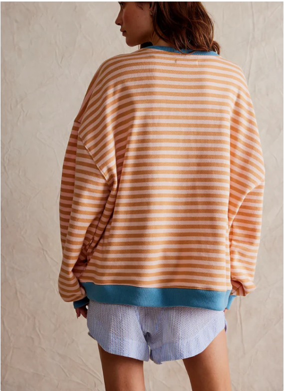 Gestreifter Pullover