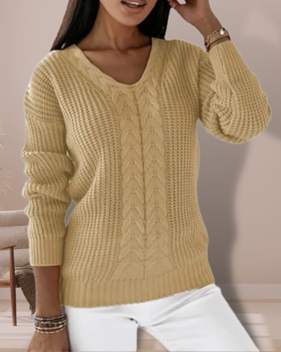 Eleganter gestrickter Pullover mit V-Ausschnitt