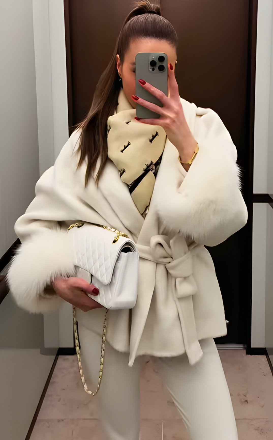 Luneva™ Chaleur Mantel 0