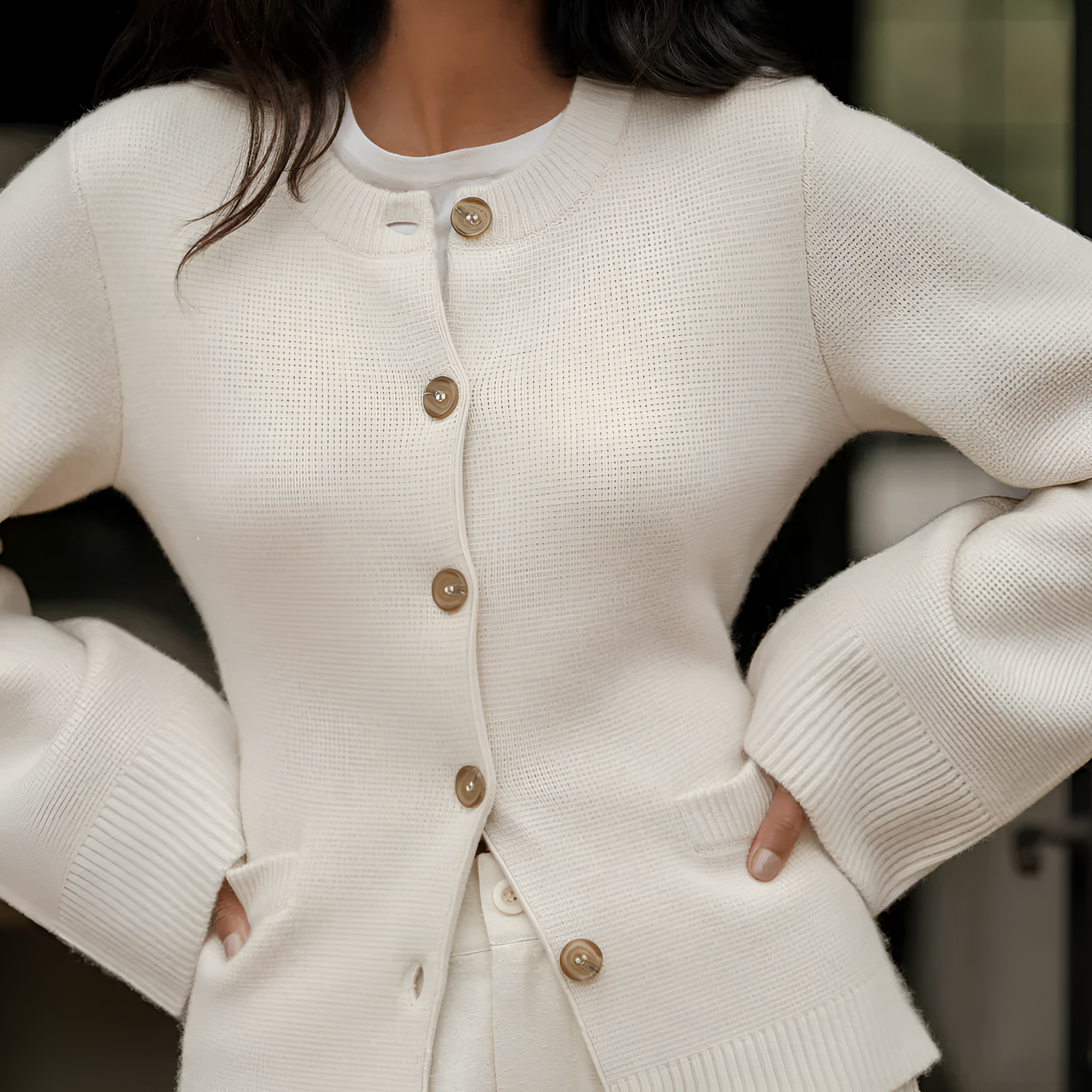 Sage - Perfekte Strickjacke für Frauen