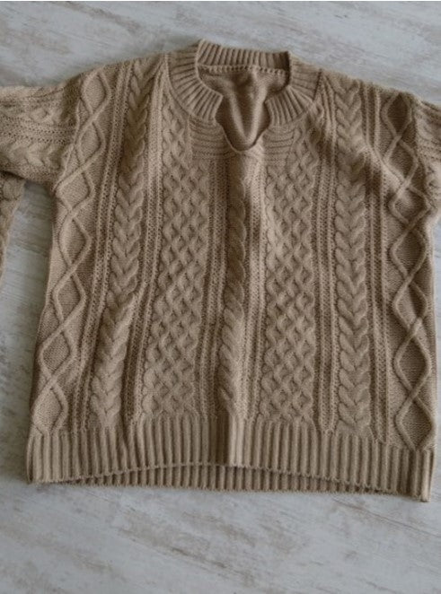 Victoria - Klassischer Strickpullover für Frauen