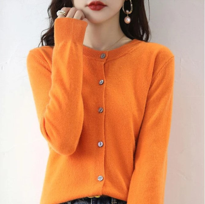Dünne strickjacke für den frühling