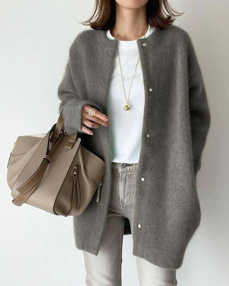 Bequeme Damen Strickjacke