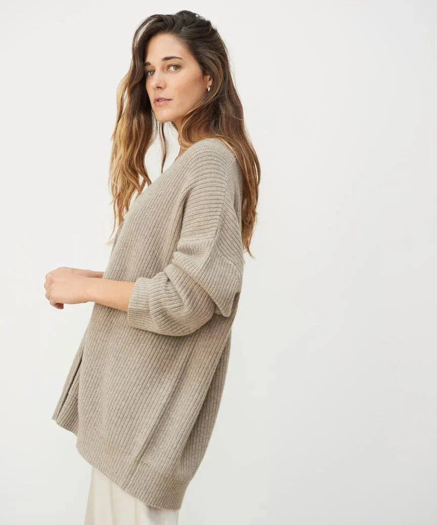 Strickjacke mit V-Ausschnitt
