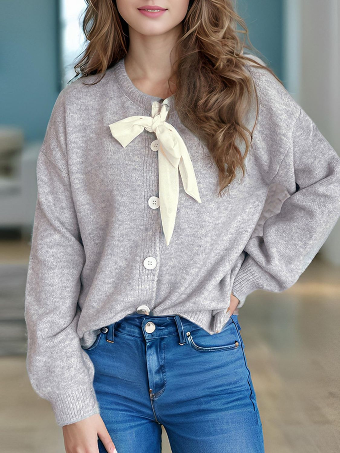 Alisa - Gestrickte Bluse mit langen Ärmeln und Strickjacke