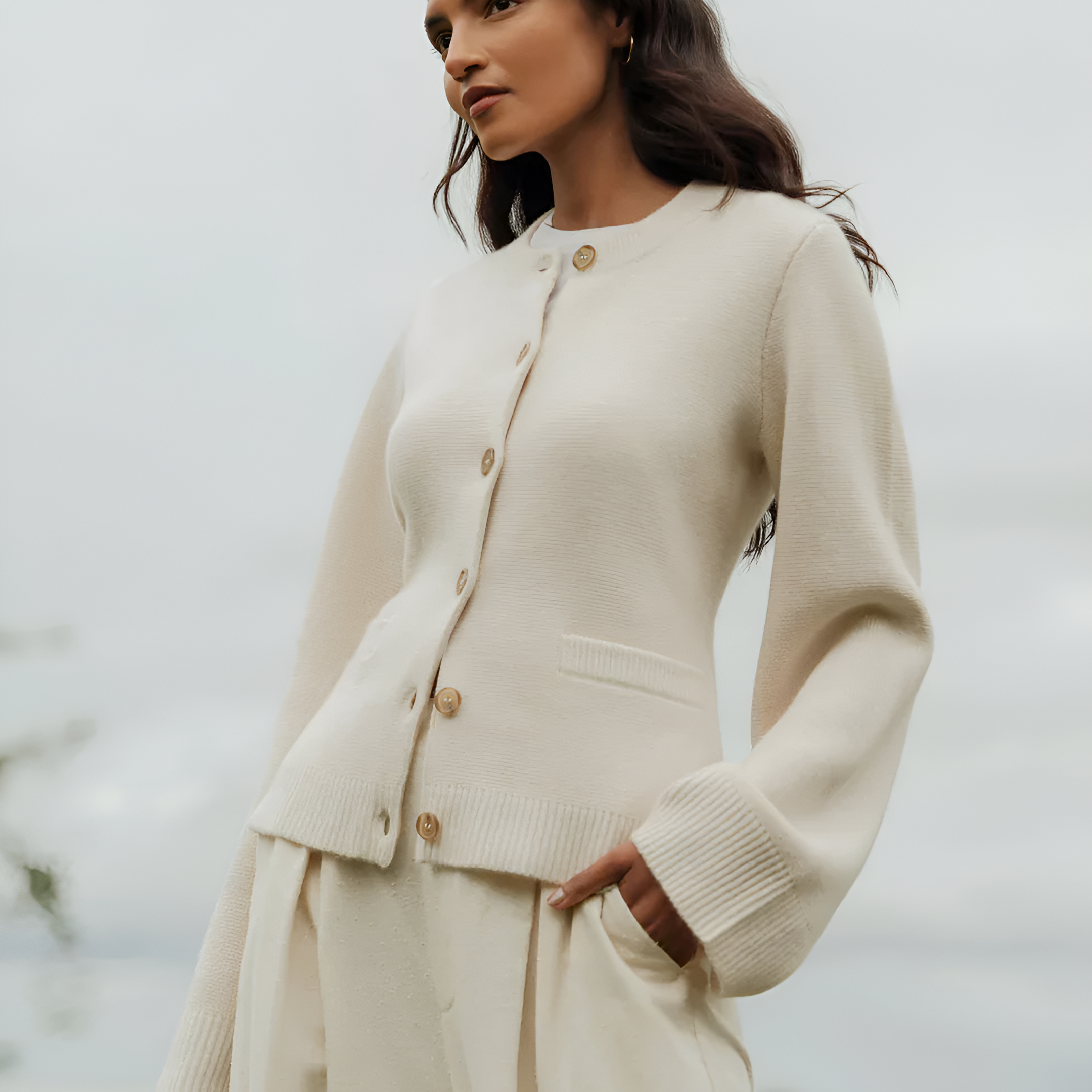 Sage - Perfekte Strickjacke für Frauen