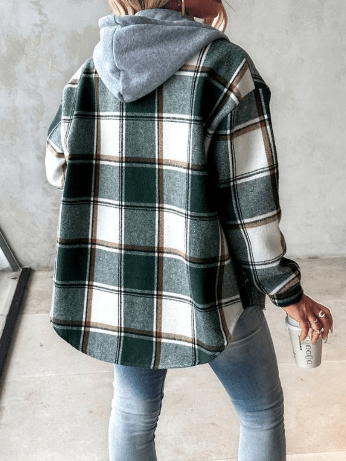 Trendige Damenbluse mit Karomuster